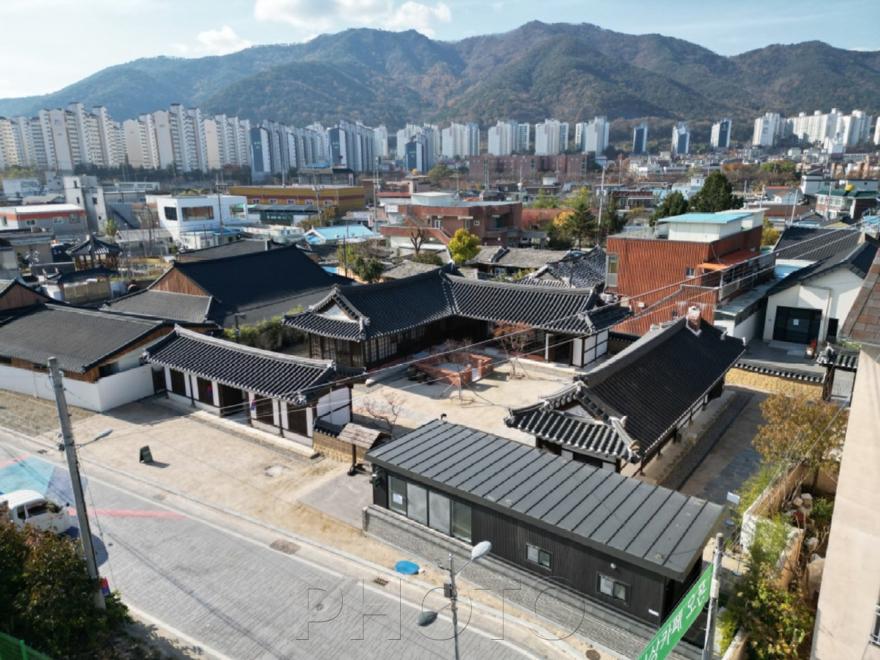 [크기변환]경산시 - 경산 삼남동 근대한옥 경상북도 등록문화유산 제4호 등록(삼남동 근대한옥 전경).jpg