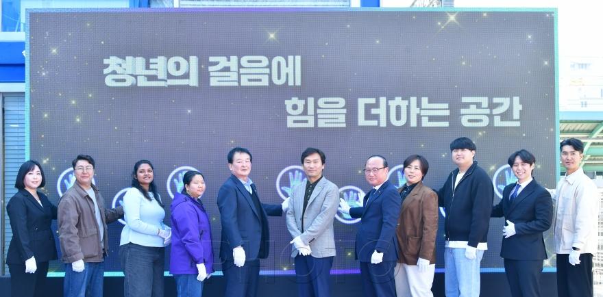 [크기변환]경산시 - 청년이 머물고 성장하는 도시 경산, 청년센터 문열다. 2.jpg