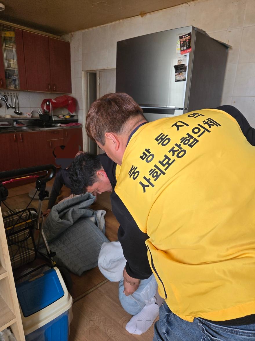 [크기변환]경산시 - 중방동지역사회보장협의체, 찾아가는 이불 세탁 서비스 사업 첫 시행4.jpg