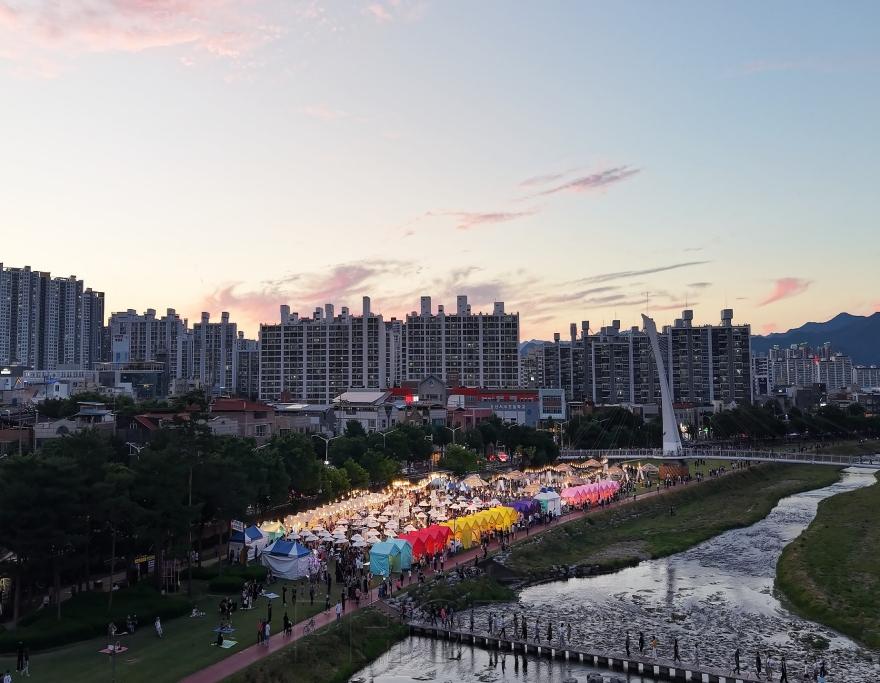 [크기변환]경산 카페 축제 행사 전경.jpg