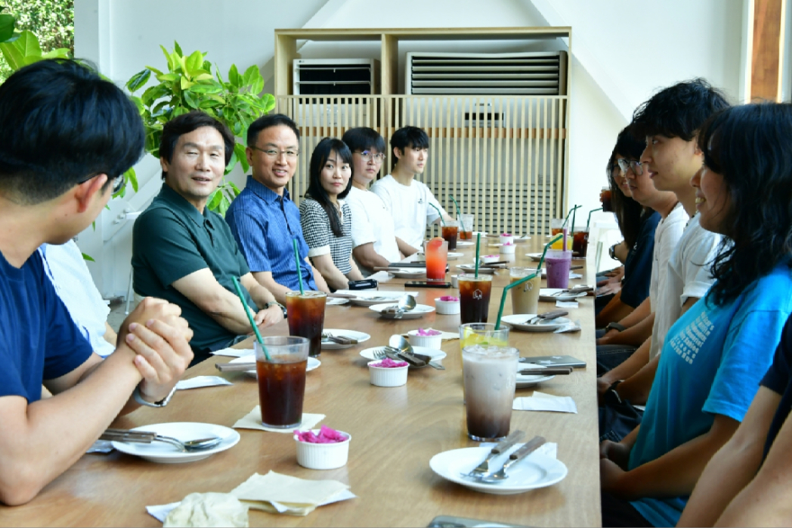경산시 - 경산시, 42경산과 함께 ’지역 정착형 AI인재’ 키운다 (1).jpeg