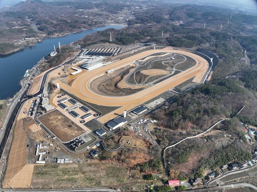 [크기변환]14. [사진] 렛츠런파크 영천, 17년 기다림 끝에 드디어 문 연다! 2.jpg