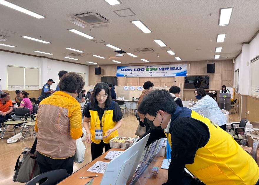 [크기변환]6. [사진] 영천시시설관리공단, 경상북도사회복지협의회·경상북도의료봉사회와 함께 ‘찾아가는 의료지원’ 실시 5.jpg
